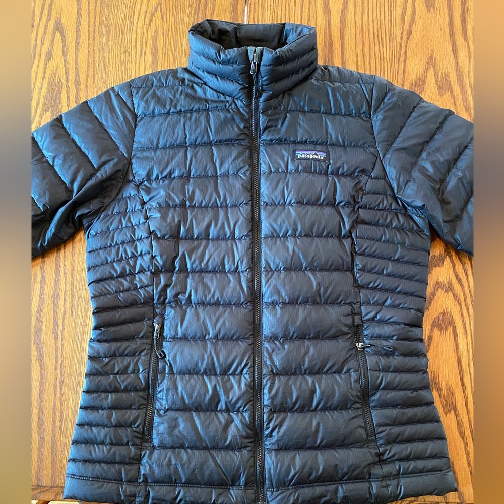 PATAGONIA WOMEN’S DOWN SWEATER M
